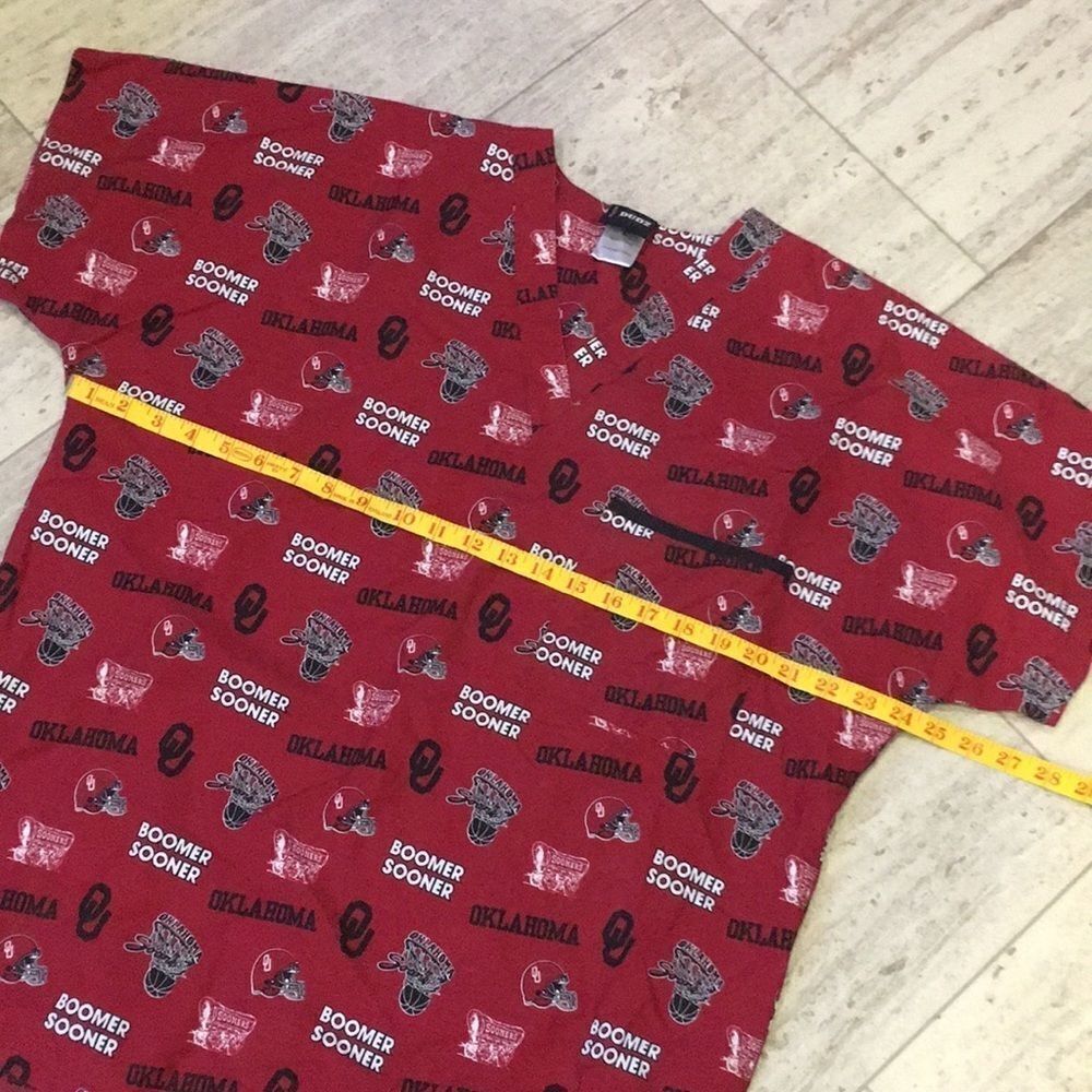 OU scrub top M - Picture 2 of 13